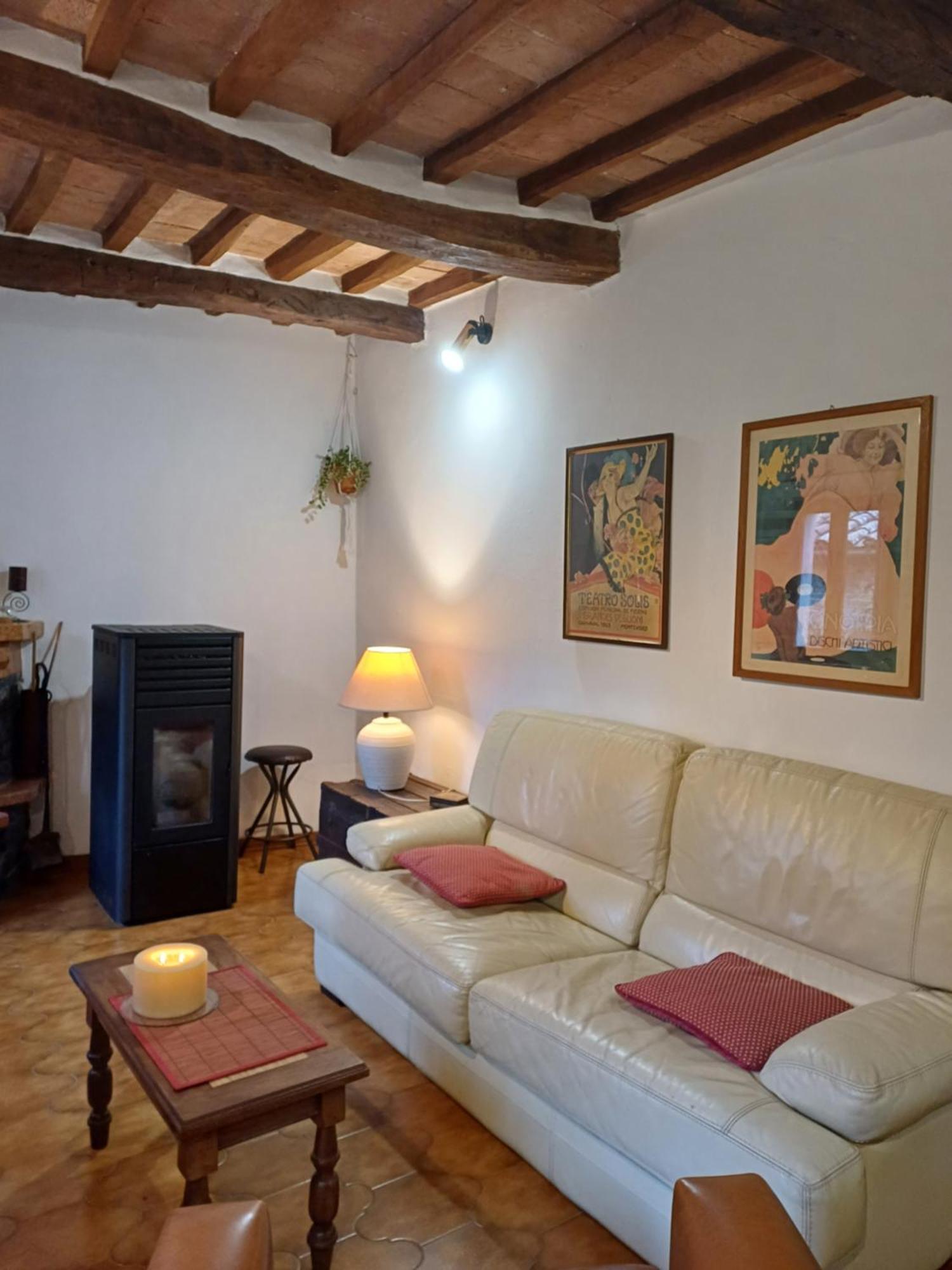 Casa Il Girasole Pitigliano Apartment Exterior photo